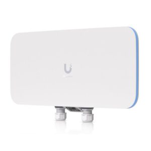 اکسس پوینت یوبیکیوتی E7 Audience