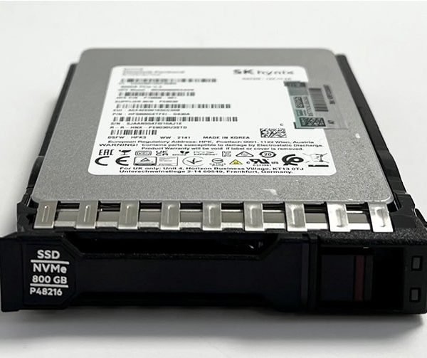هارد HPE 800GB NVMe Gen4 Mainstream Performance Mixed Use SFF BC U.3 Static V2 Multi Vendor SSD P64999-B21